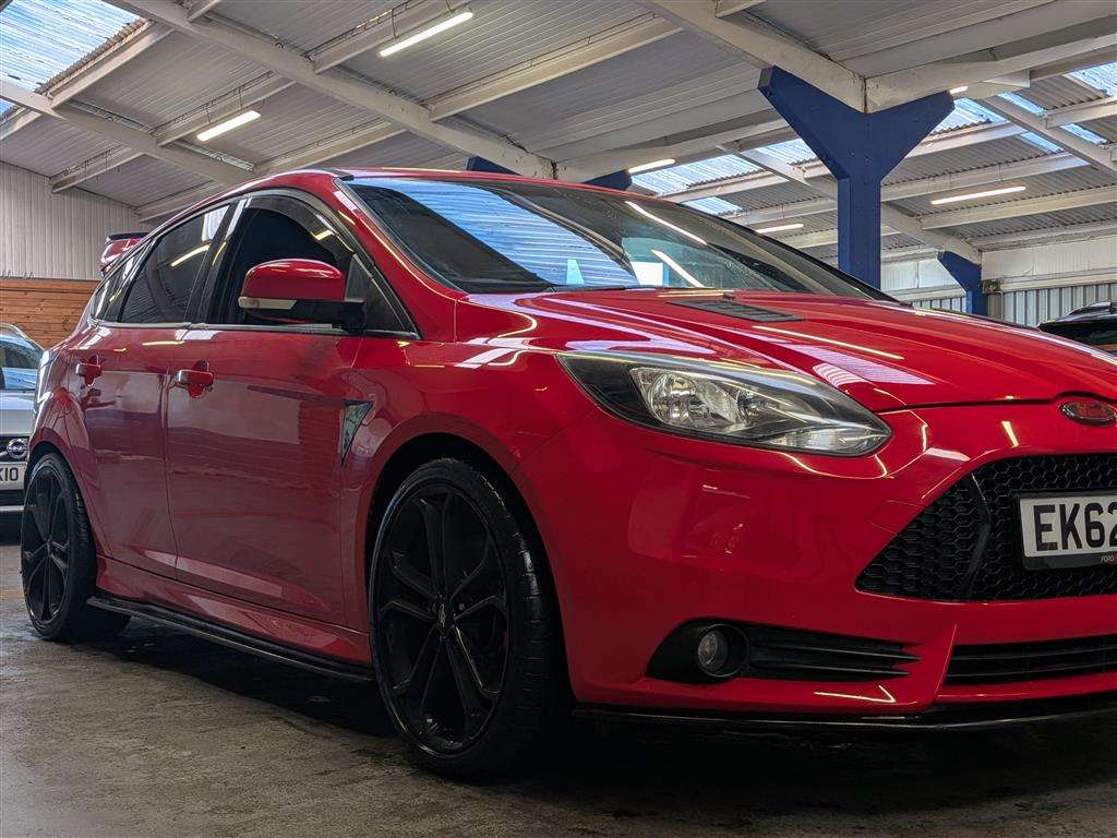 <p>2012 FORD FOCUS ST-2 TURBO</p>