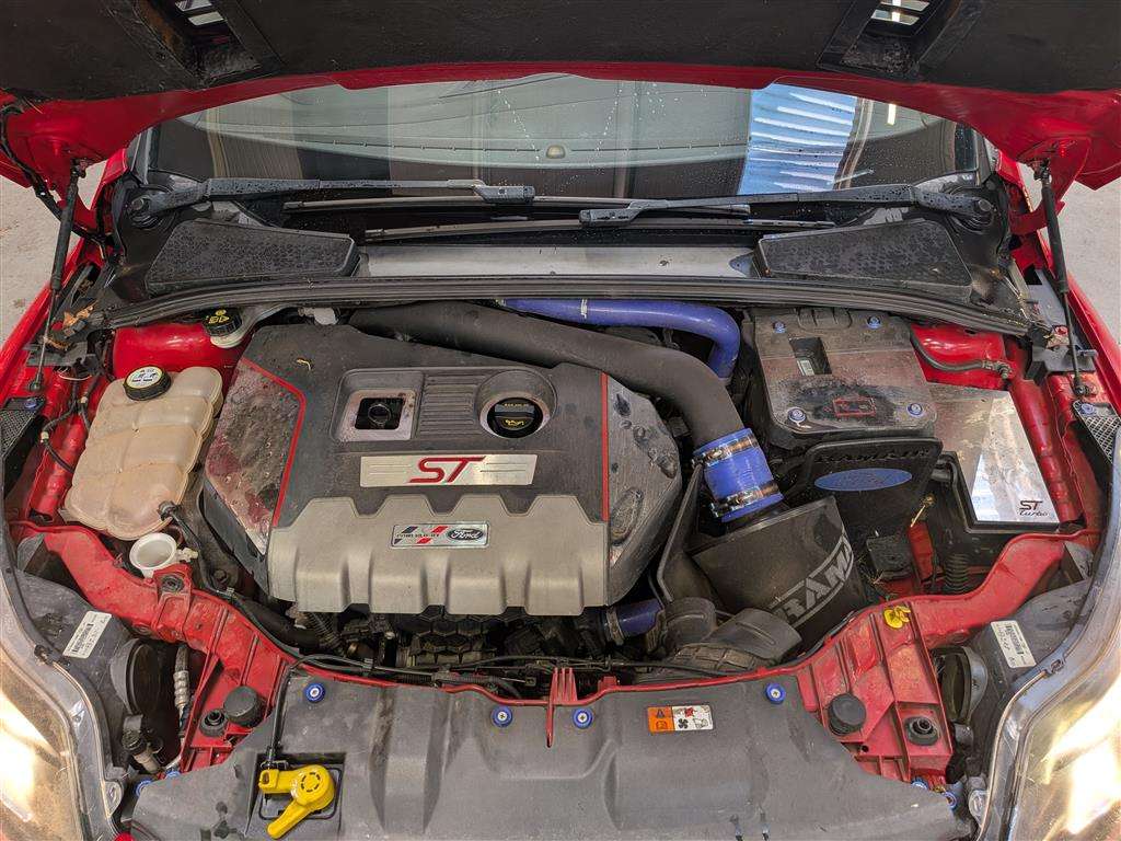 <p>2012 FORD FOCUS ST-2 TURBO</p>