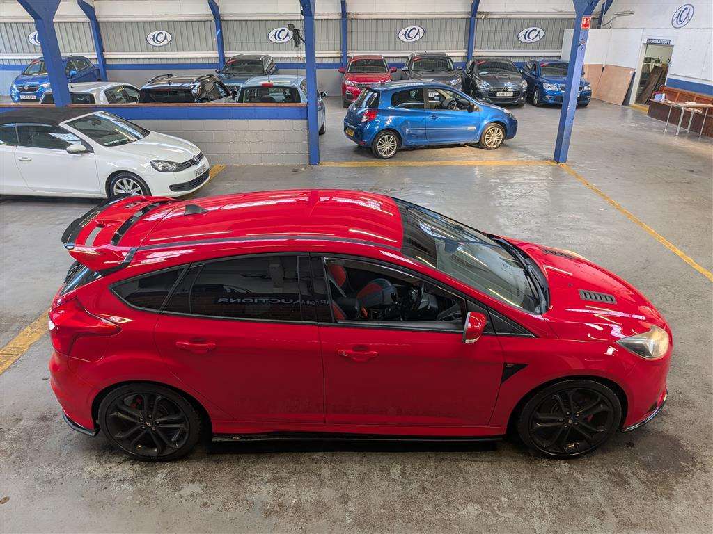 <p>2012 FORD FOCUS ST-2 TURBO</p>