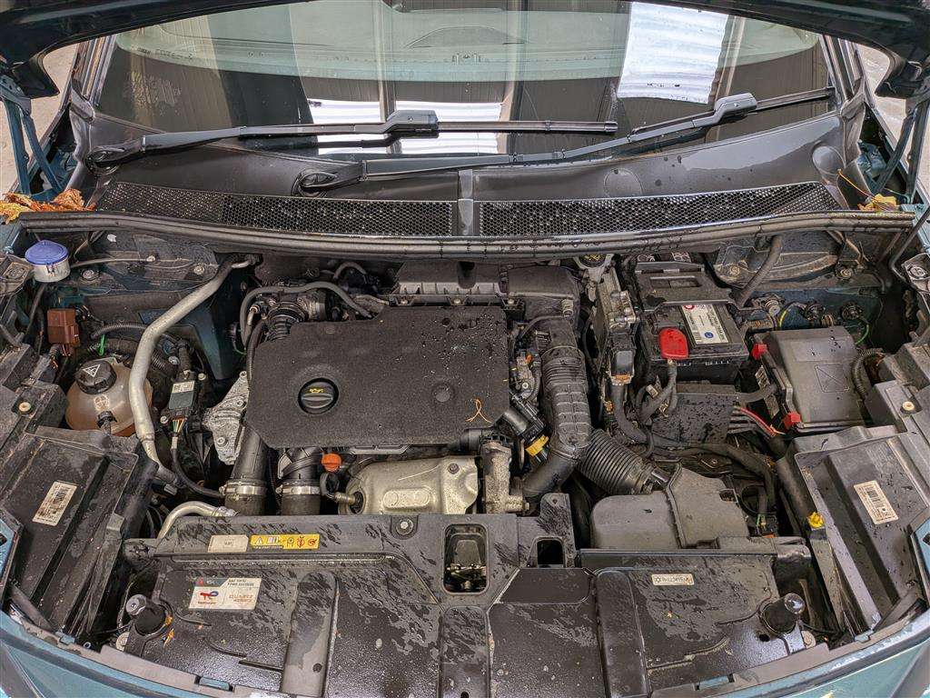 <p>2019 PEUGEOT 5008 GT LINE BLUEHDI S/S</p>