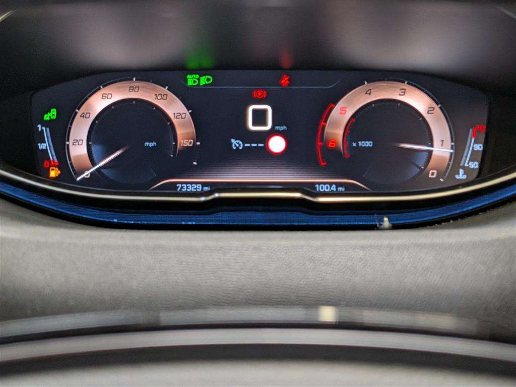 <p>2019 PEUGEOT 5008 GT LINE BLUEHDI S/S</p>