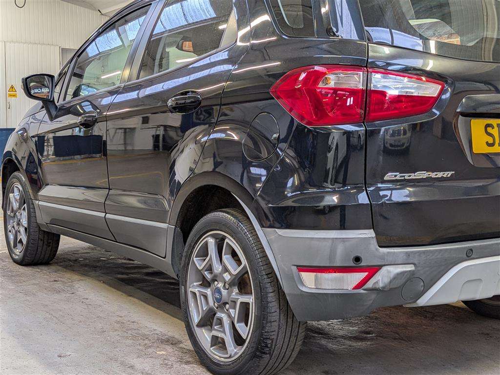 <p>2016 FORD ECOSPORT TITANIUM TDCI</p>