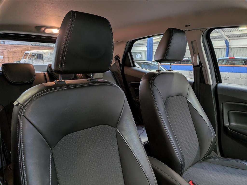 <p>2016 FORD ECOSPORT TITANIUM TDCI</p>