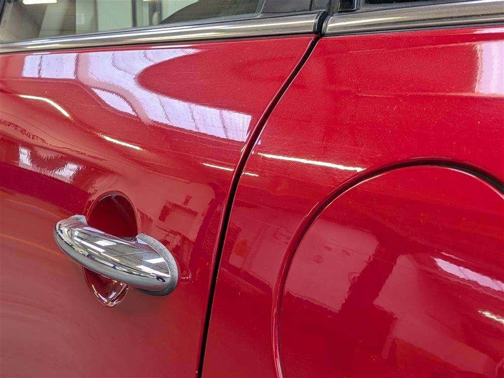 <p>2013 MINI COUNTRYMAN ONE</p>