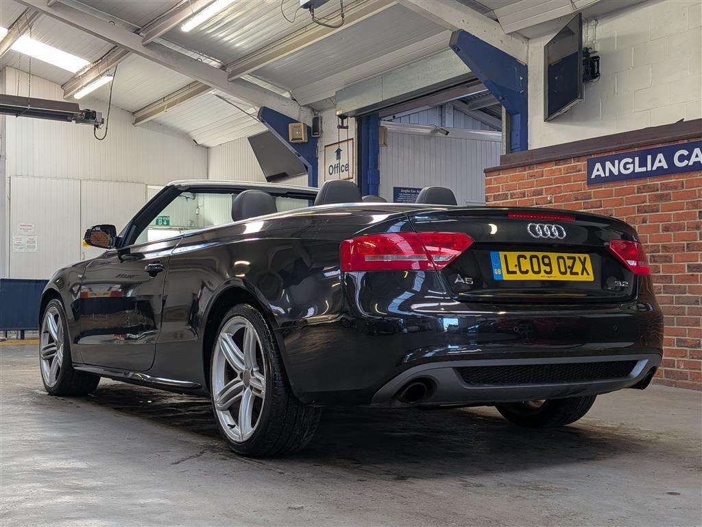 <p>2009 AUDI A5 S LINE FSI CVT</p>