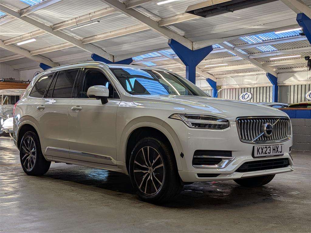 <p>2023 VOLVO XC90 CORE T8 RECHARGE AWD</p>