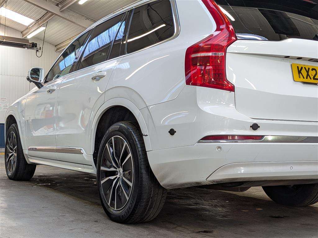 <p>2023 VOLVO XC90 CORE T8 RECHARGE AWD</p>