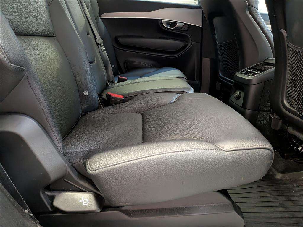 <p>2023 VOLVO XC90 CORE T8 RECHARGE AWD</p>