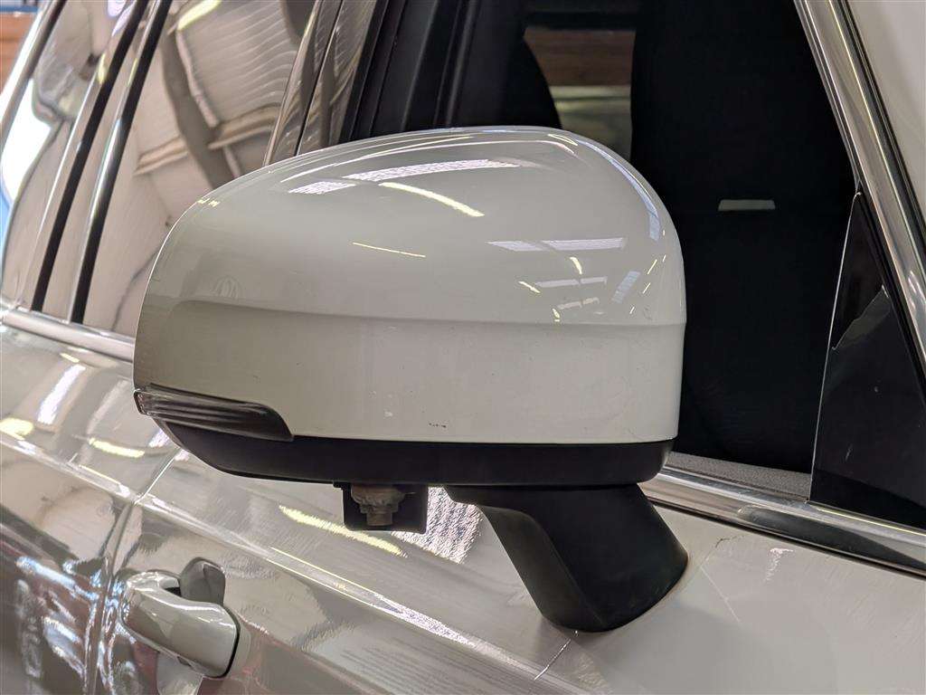 <p>2023 VOLVO XC90 CORE T8 RECHARGE AWD</p>