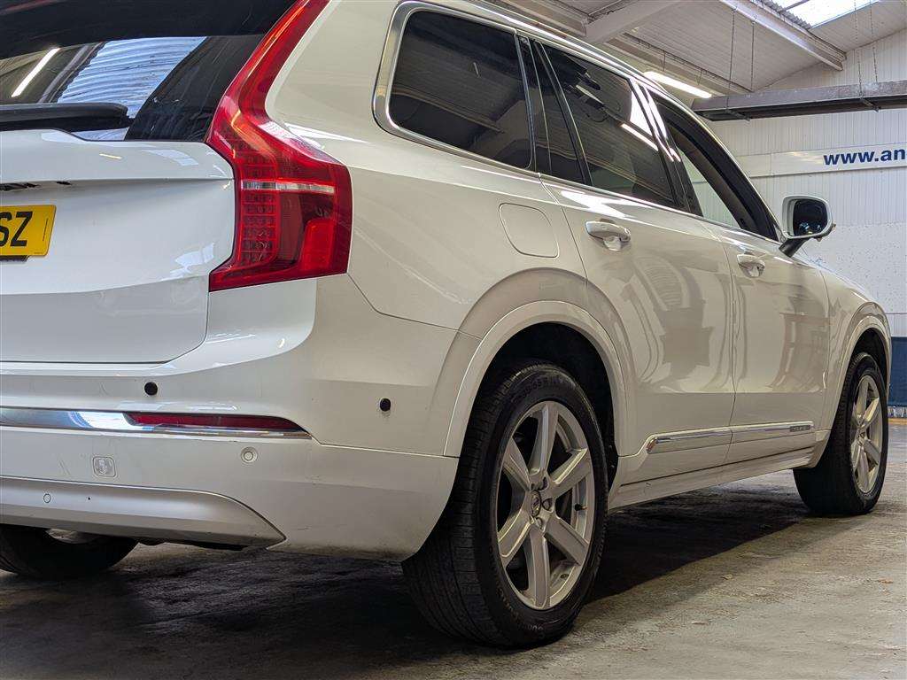 <p>2022 VOLVO XC90 INSCRP EXP T8RCHRGE</p>
