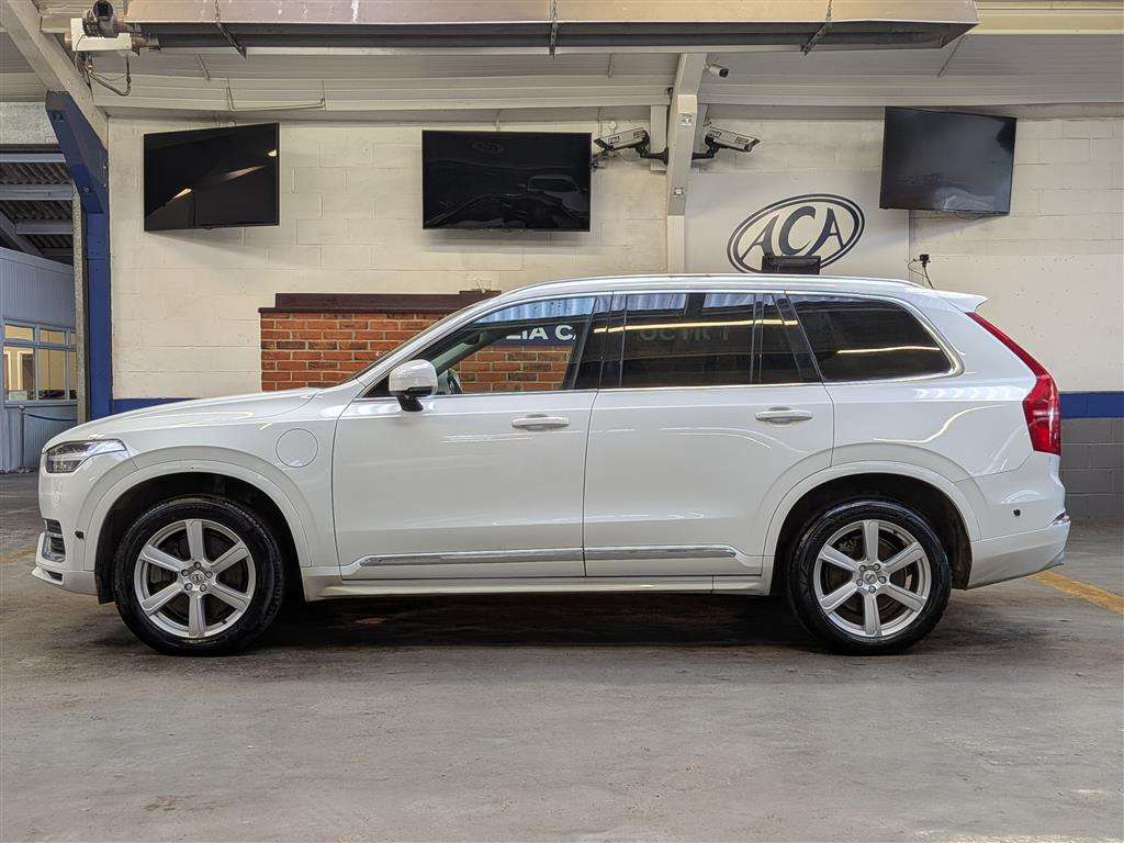 <p>2022 VOLVO XC90 INSCRP EXP T8RCHRGE</p>