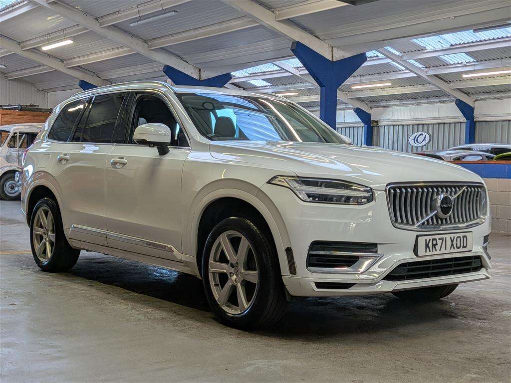 <p>2022 VOLVO XC90 INSCRP EXP T8RCHRGE</p>