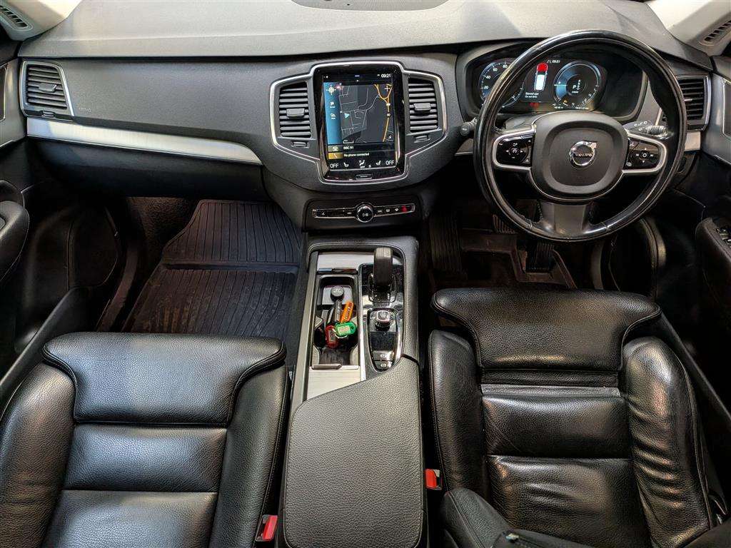 <p>2022 VOLVO XC90 INSCRP EXP T8RCHRGE</p>