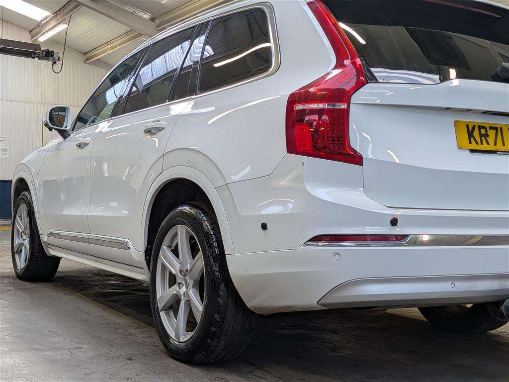 <p>2022 VOLVO XC90 INSCRP EXP T8RCHRGE</p>