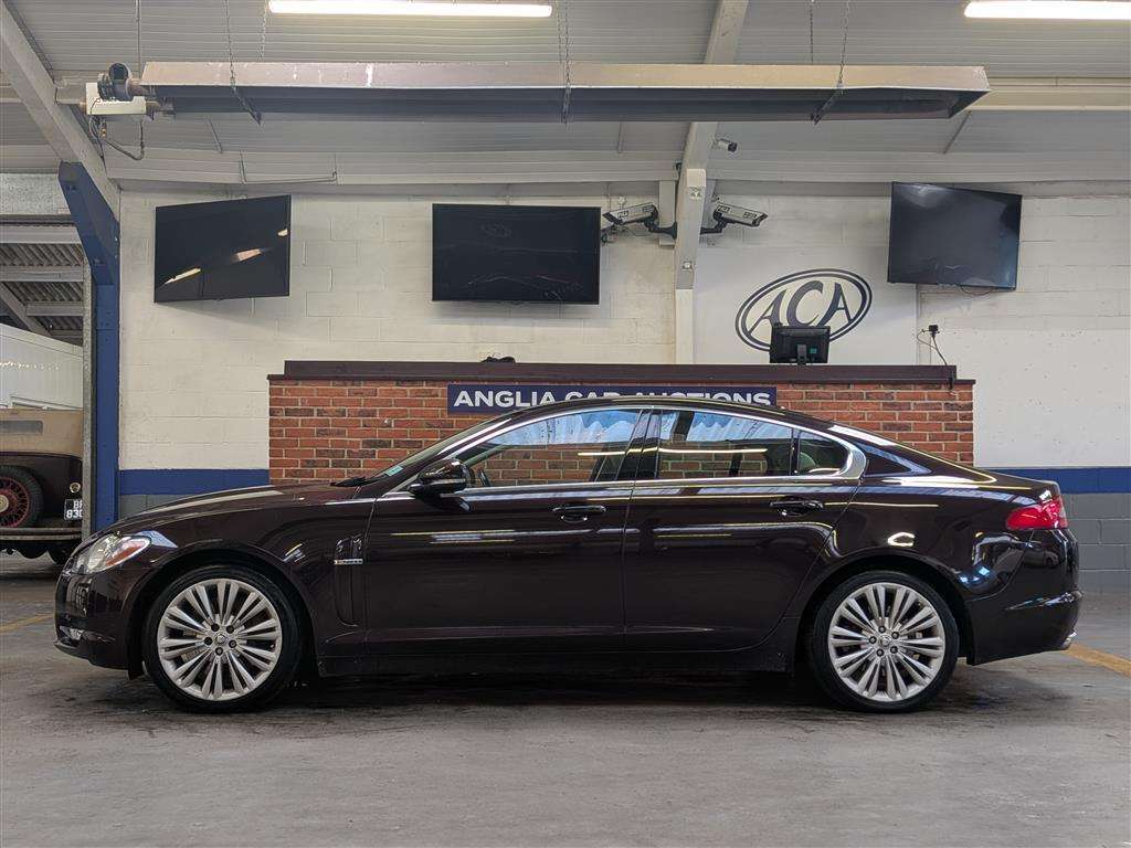 <p>2010 JAGUAR XF PREMIUM LUXURY V6 AUTO</p>