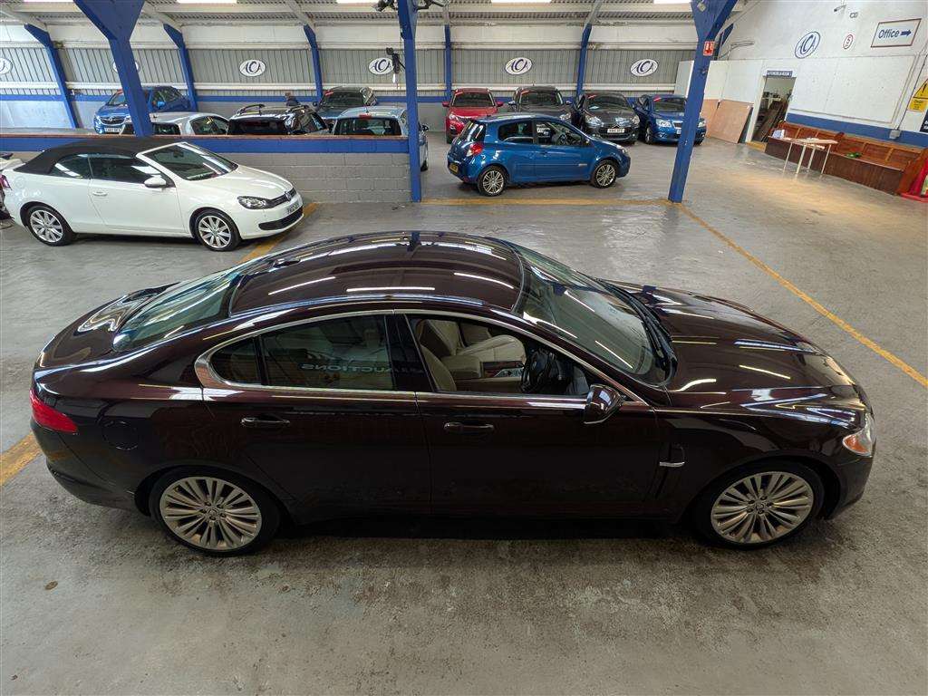 <p>2010 JAGUAR XF PREMIUM LUXURY V6 AUTO</p>