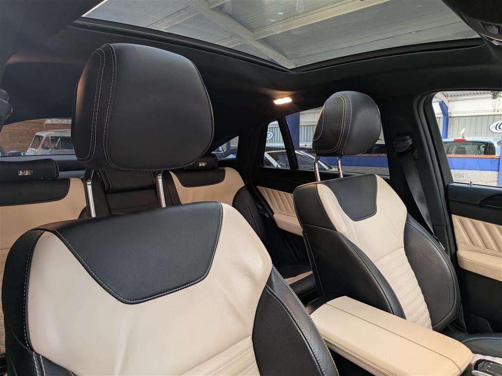 <p>2018 MERCEDES-BENZ GLE 350 AMG NGHT ED PRM+D</p>