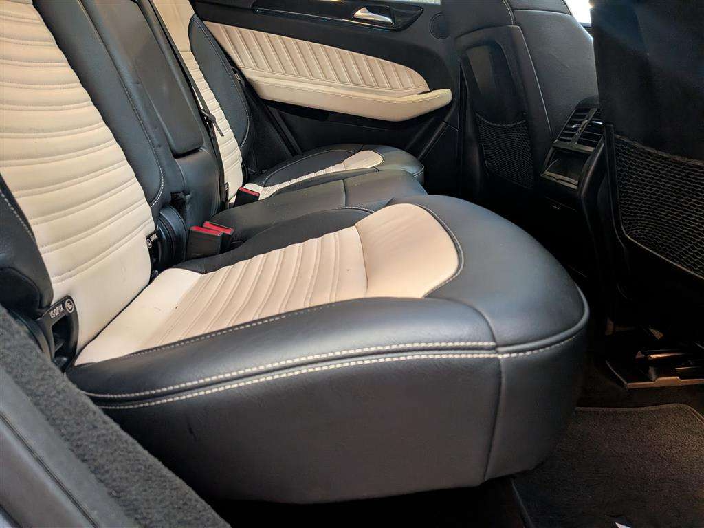 <p>2018 MERCEDES-BENZ GLE 350 AMG NGHT ED PRM+D</p>