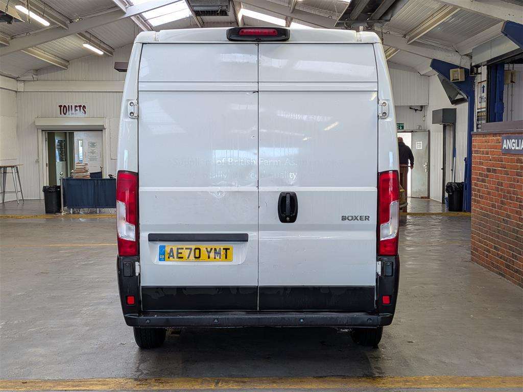 <p>2020 PEUGEOT BOXER 335 S L3H2 BLUEHDI</p>