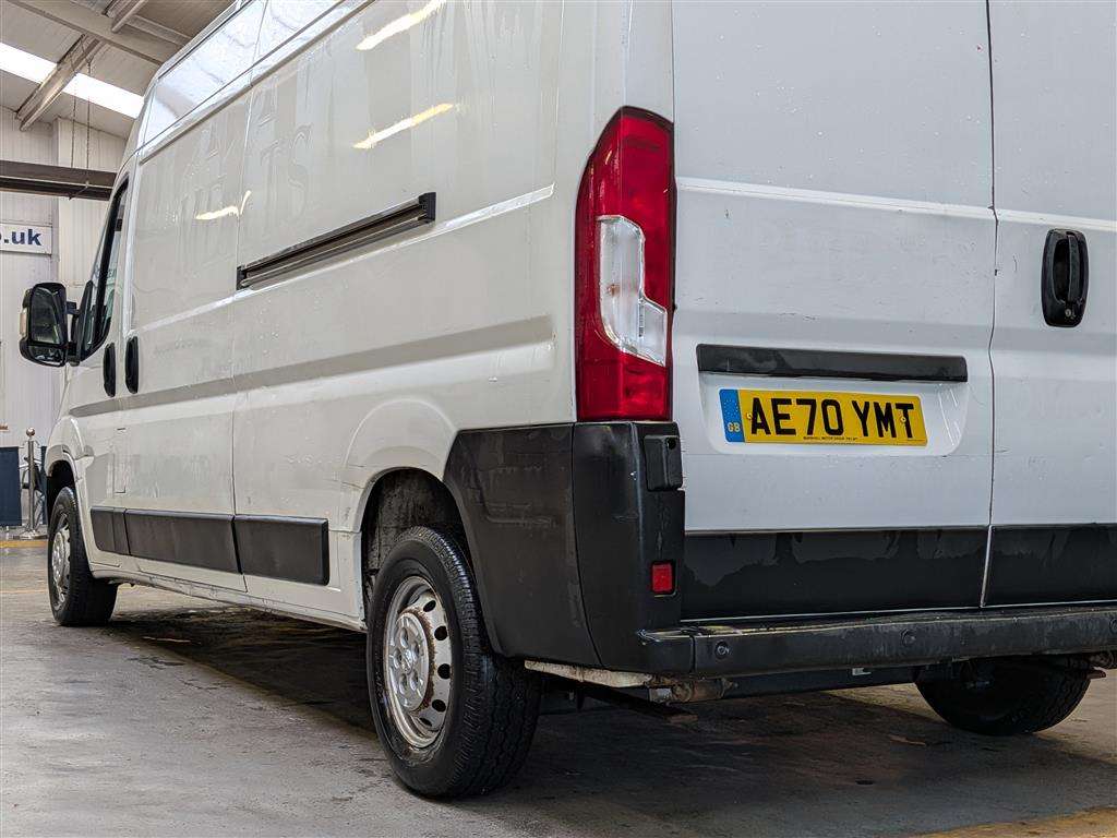 <p>2020 PEUGEOT BOXER 335 S L3H2 BLUEHDI</p>