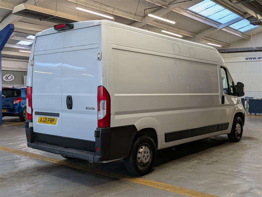 <p>2021 PEUGEOT BOXER 335 S L3H2 BLUEHDI</p>
