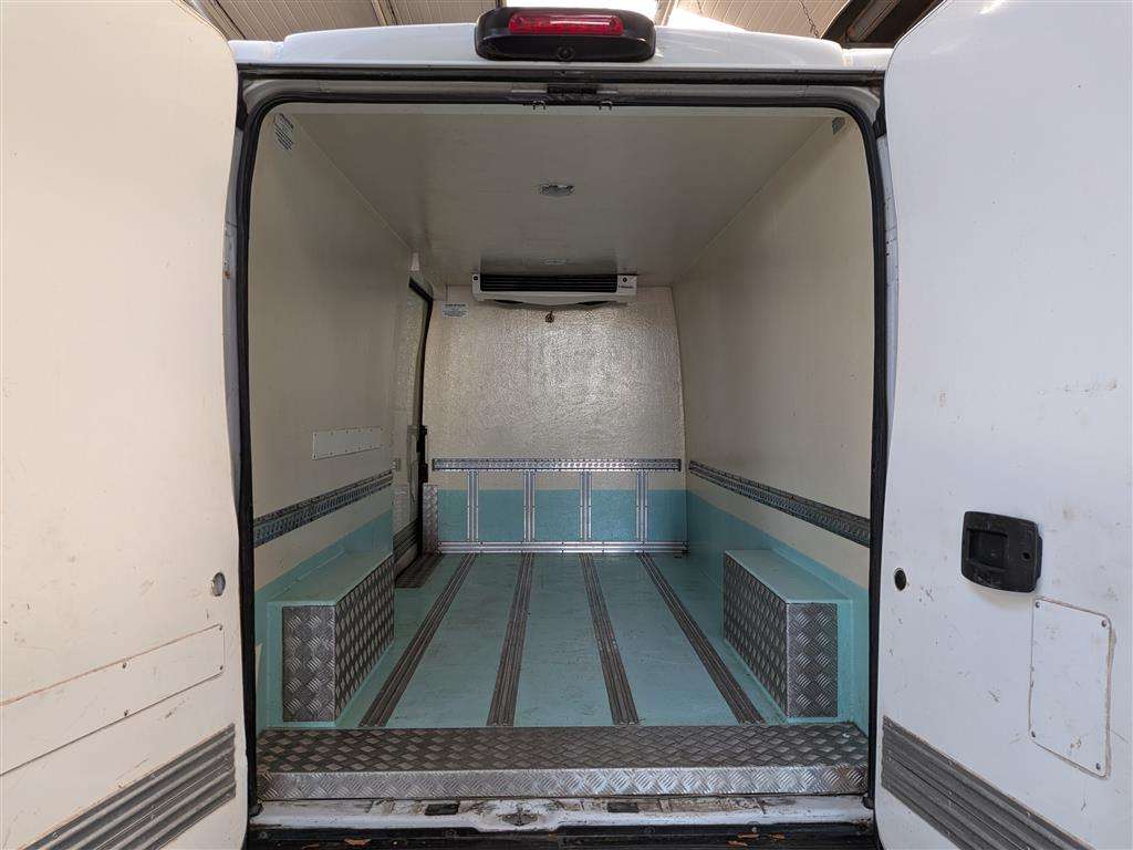 <p>2021 PEUGEOT BOXER 335 S L3H2 BLUEHDI</p>