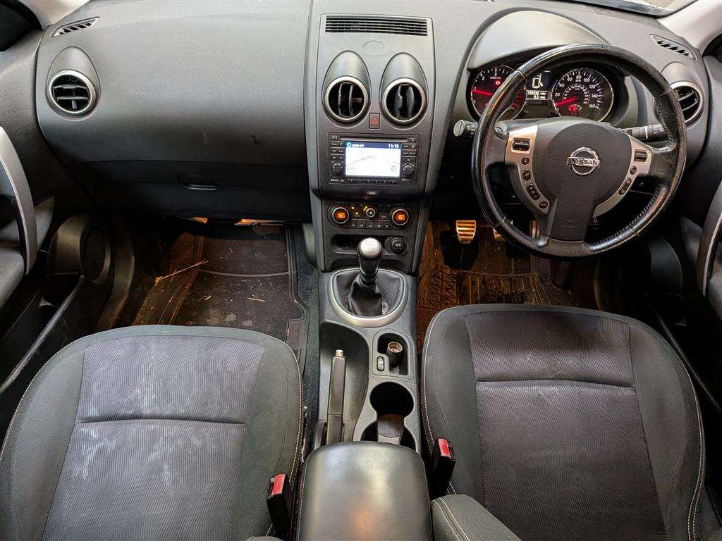 <p>2012 NISSAN QASHQAI N-TEC + IS DCI</p>