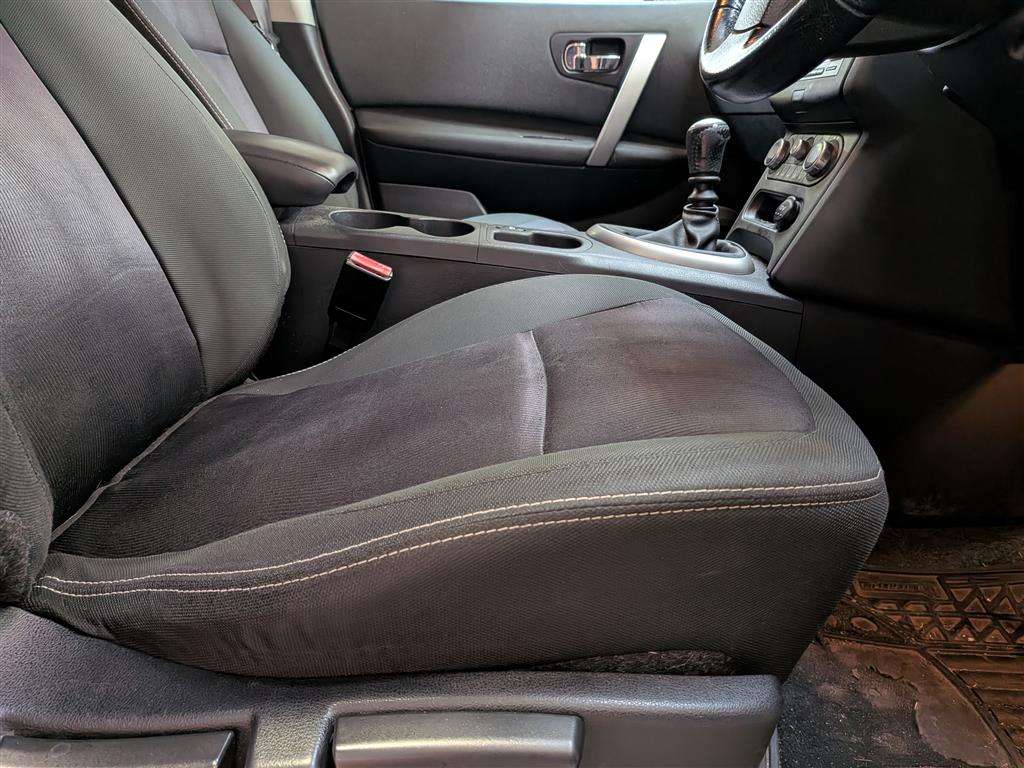 <p>2012 NISSAN QASHQAI N-TEC + IS DCI</p>