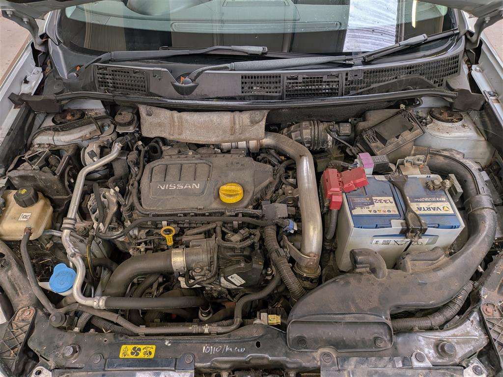 <p>2012 NISSAN QASHQAI N-TEC + IS DCI</p>