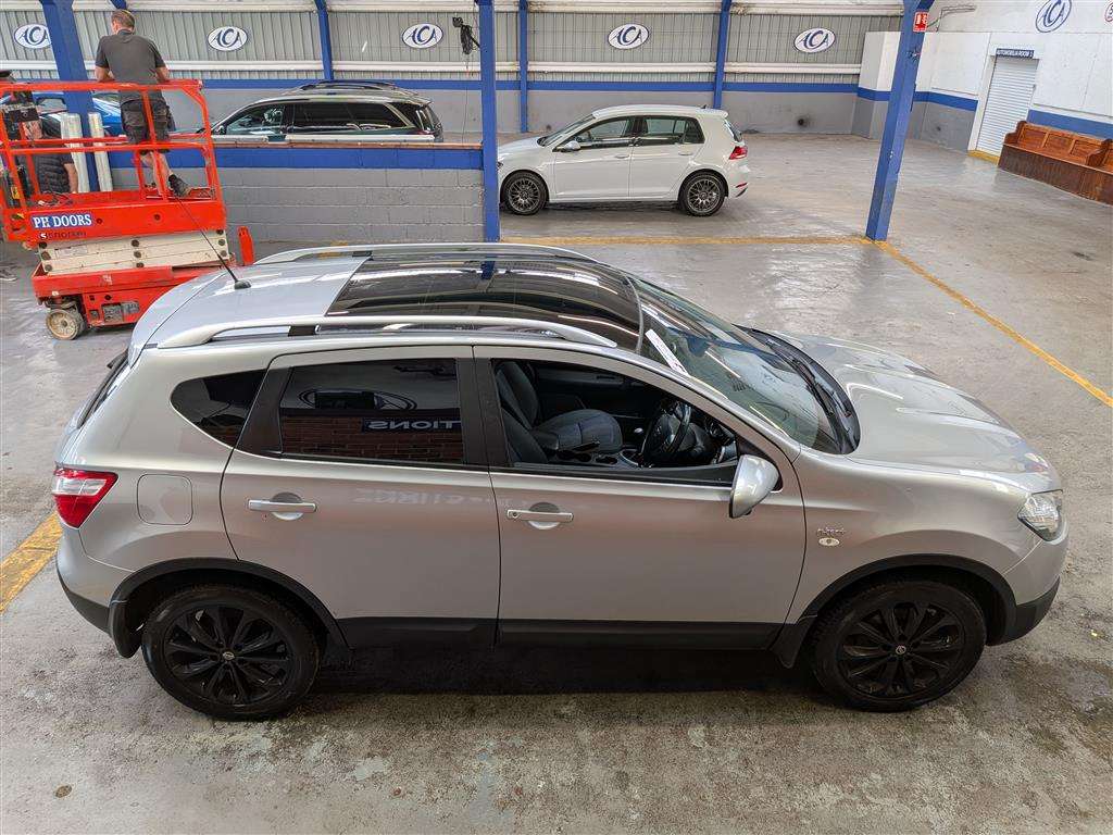 <p>2012 NISSAN QASHQAI N-TEC + IS DCI</p>