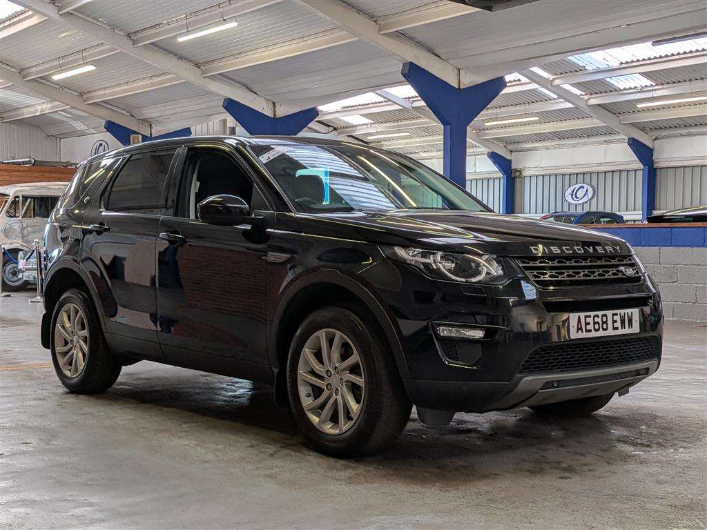 <p>2019 LAND ROVER DISCOVERY SPORT SE TECH T</p>