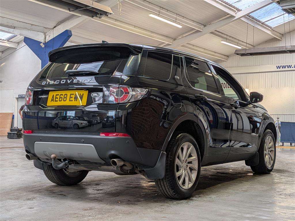 <p>2019 LAND ROVER DISCOVERY SPORT SE TECH T</p>