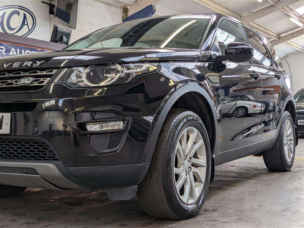 <p>2019 LAND ROVER DISCOVERY SPORT SE TECH T</p>
