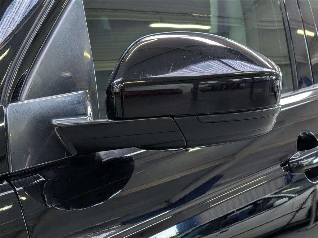 <p>2019 LAND ROVER DISCOVERY SPORT SE TECH T</p>