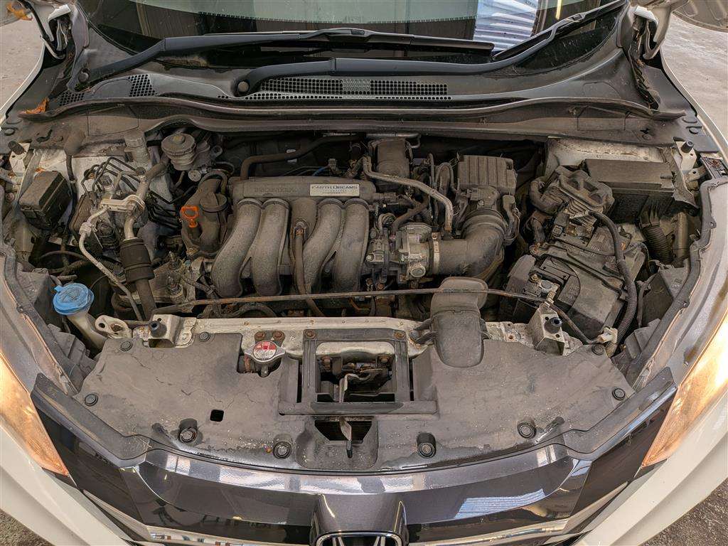 <p>2015 HONDA HR-V SE I-VTEC</p>