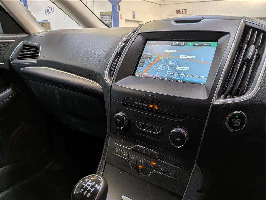 <p>2015 FORD GALAXY TITANIUM TDCI</p>