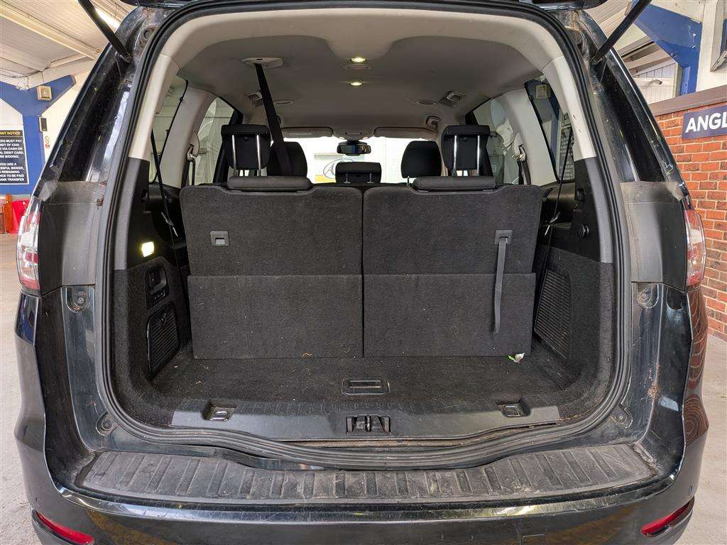<p>2015 FORD GALAXY TITANIUM TDCI</p>