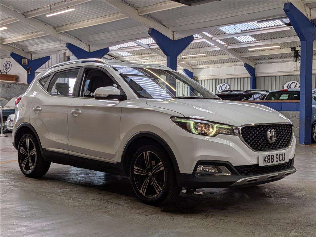 <p>2018 MG ZS EXCLUSIVE</p>
