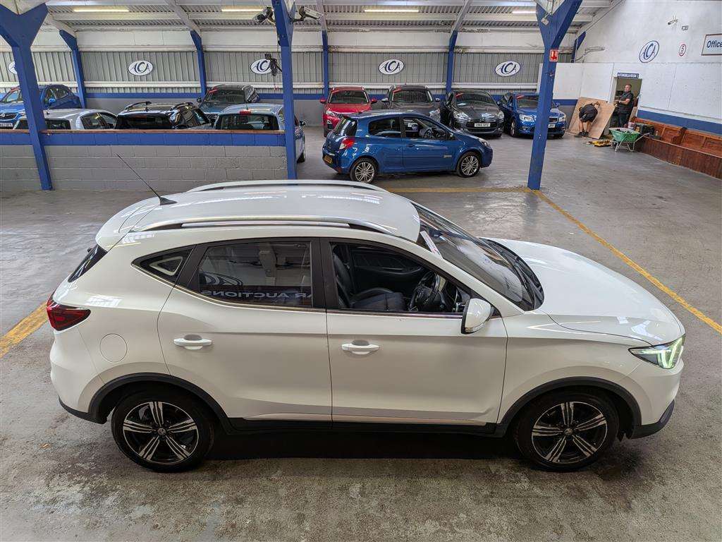 <p>2018 MG ZS EXCLUSIVE</p>