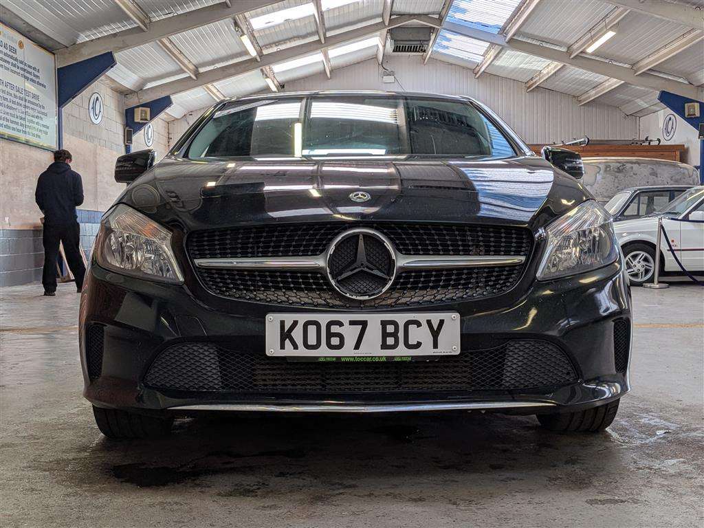 <p>2018 MERCEDES-BENZ A 180 SPORT AUTO</p>