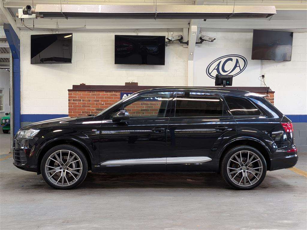<p>2015 AUDI Q7 S LINE TDI QUATTRO AUTO</p>