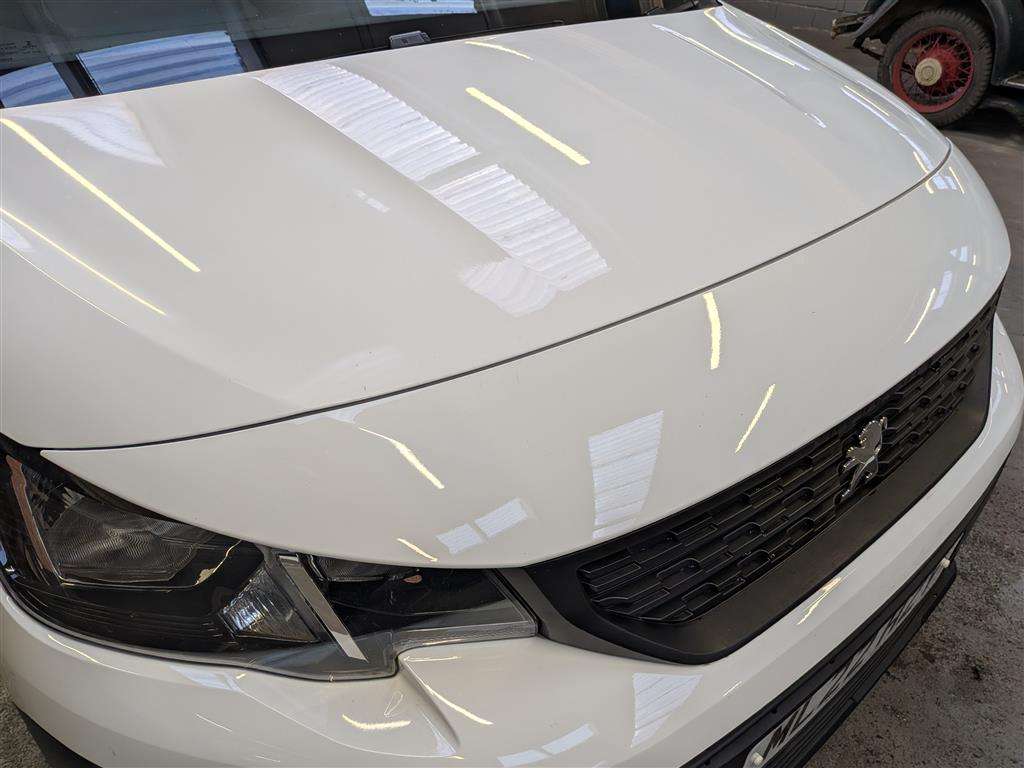 <p>2022 PEUGEOT PARTNER PROFESSIONAL PREM</p>