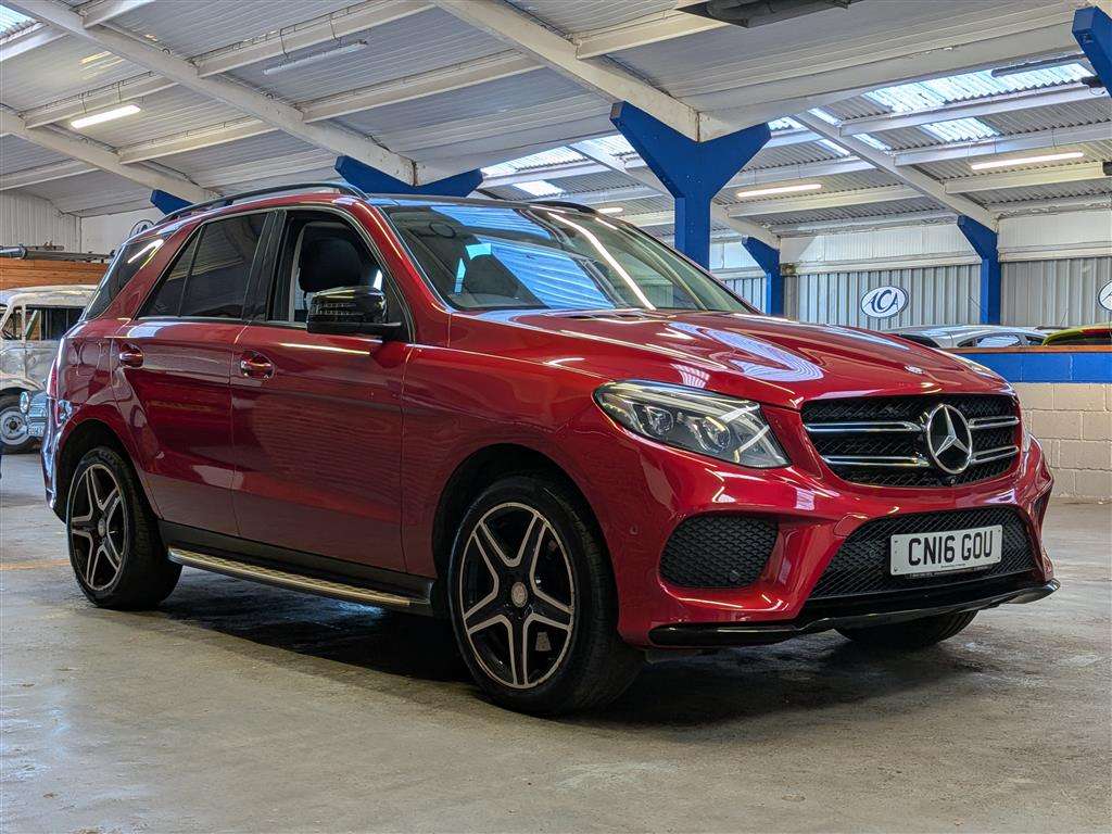 <p>2016 MERCEDES-BENZ GLE 250 D 4M AMG LINE PRE</p>