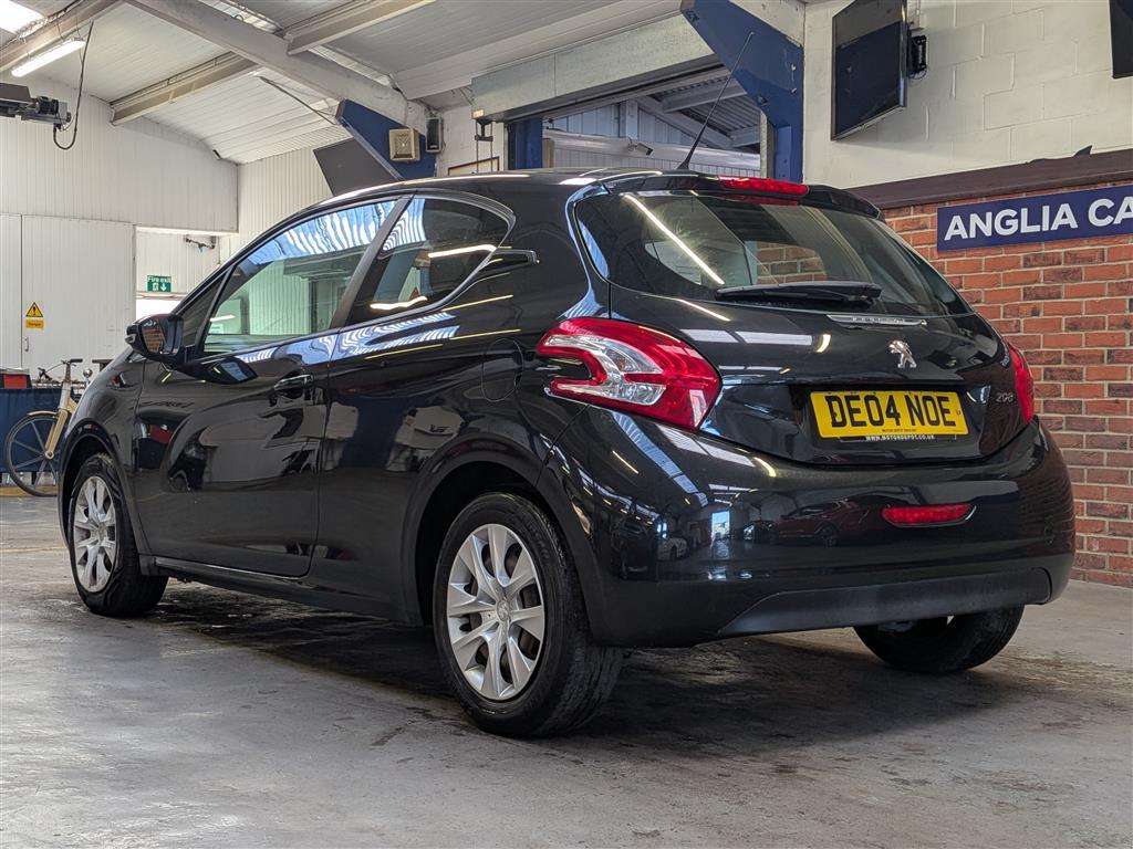 <p>2013 PEUGEOT 208 ACCESS PLUS HDI</p>