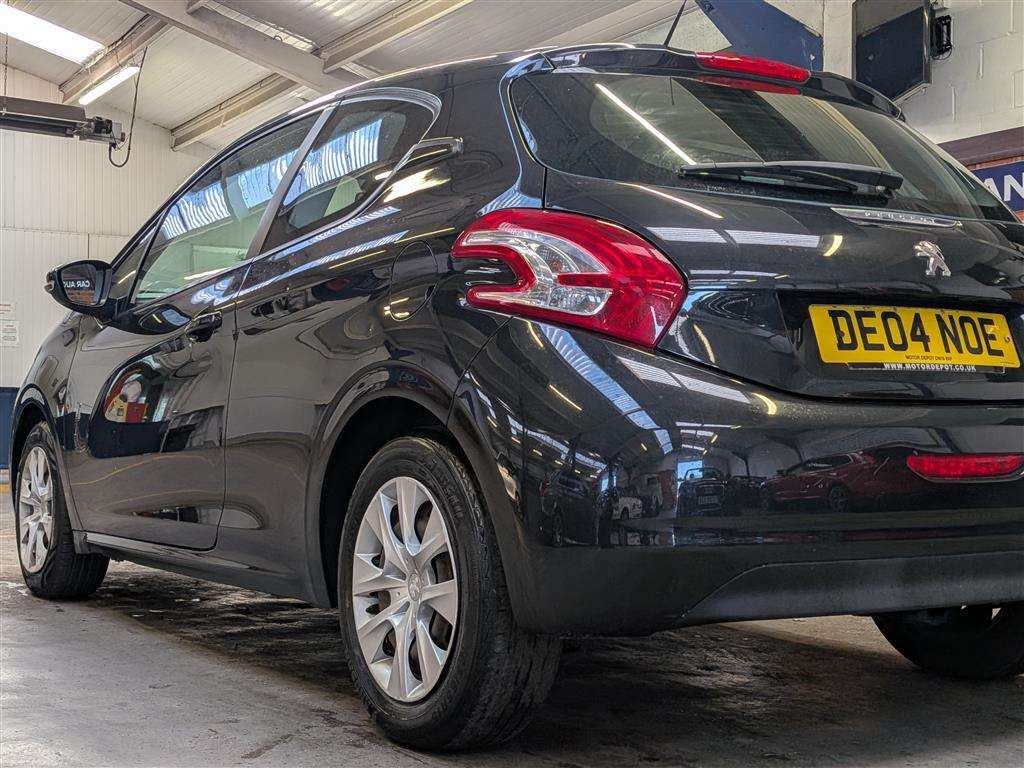 <p>2013 PEUGEOT 208 ACCESS PLUS HDI</p>