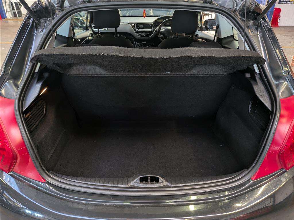 <p>2013 PEUGEOT 208 ACCESS PLUS HDI</p>