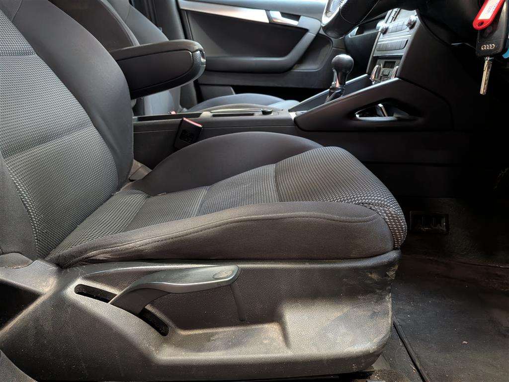 <p>2010 AUDI A3 SPORT 138 TDI</p>