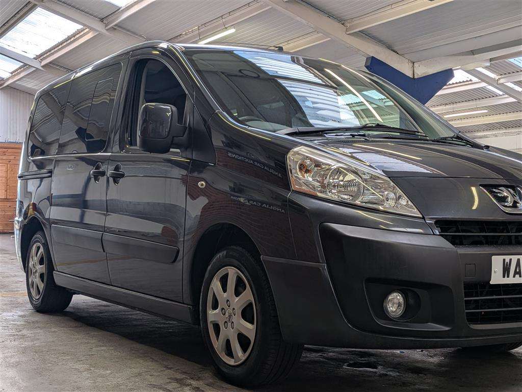 <p>2012 PEUGEOT EXPERT TEPEE LEISURE L1 H W.A.V.</p>