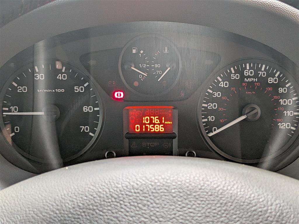 <p>2012 PEUGEOT EXPERT TEPEE LEISURE L1 H W.A.V.</p>