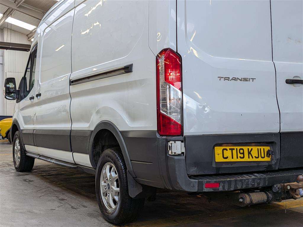 <p>2019 FORD TRANSIT 350</p>